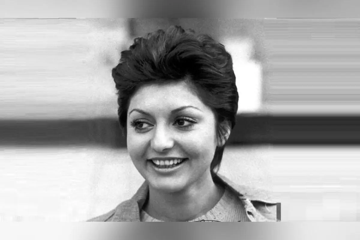 گوگوش اعلام کرد روز شنبه خود را به زندان معرفی میکنم؛ ماجرای چکهای برگشتی و اعتراض هنرمند محبوب