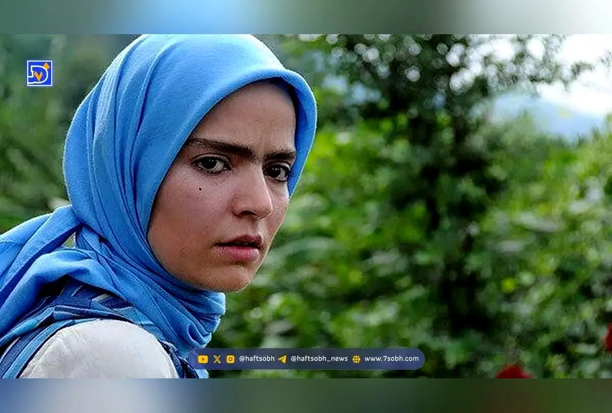 تصاویر جدید از سفر لوکس سپیده خداوردی در جزیره کیش؛ استایل خاص و گران‌قیمت خانم بازیگر در سال ۱۴۰۲