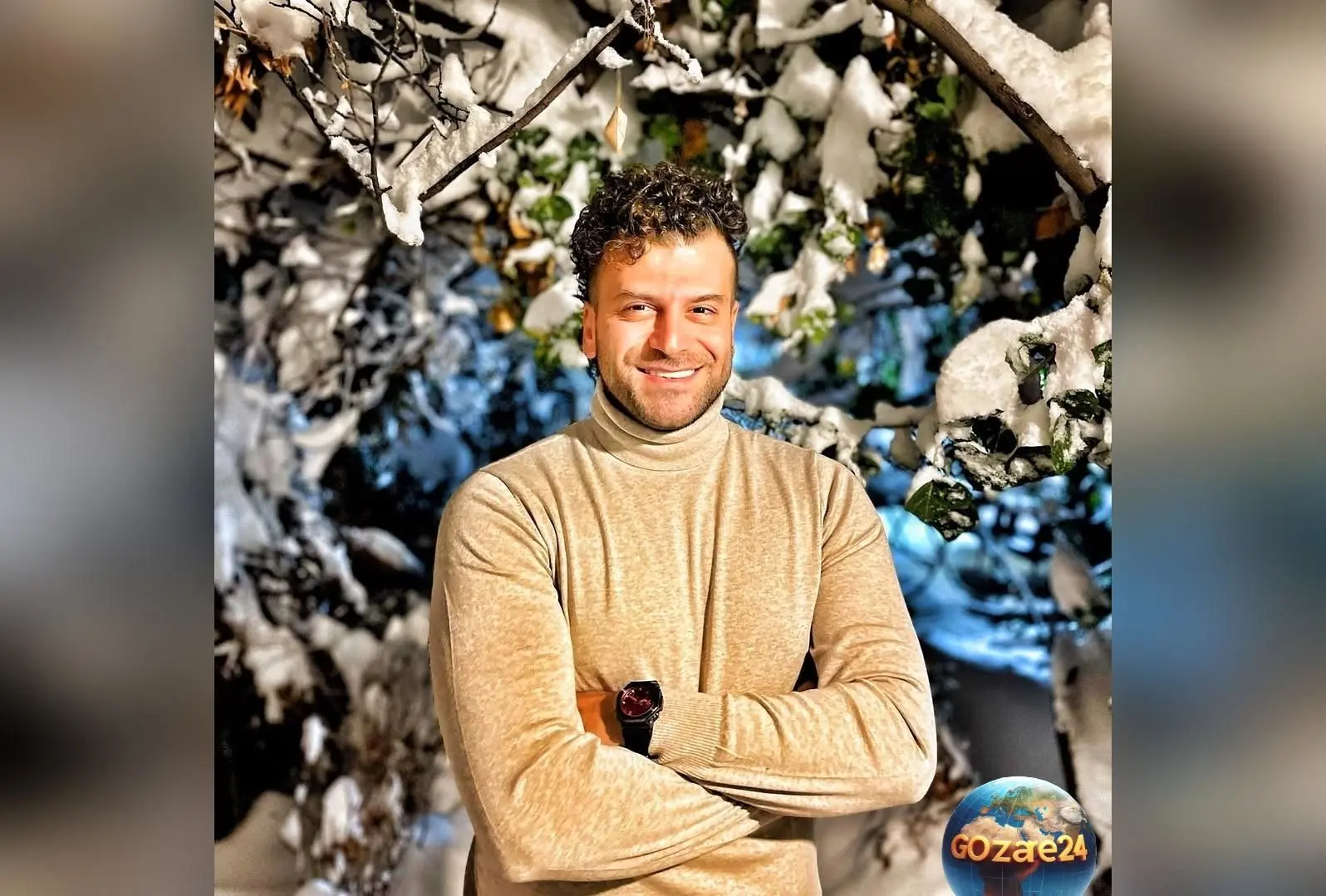 خانه لوکس و مدرن روزبه حصاری با پله‌های دوبلکس، پیانو و باغ سرسبز | نگاهی به فضای خاص و هنری منزل بازیگر سریال بچه مهندس