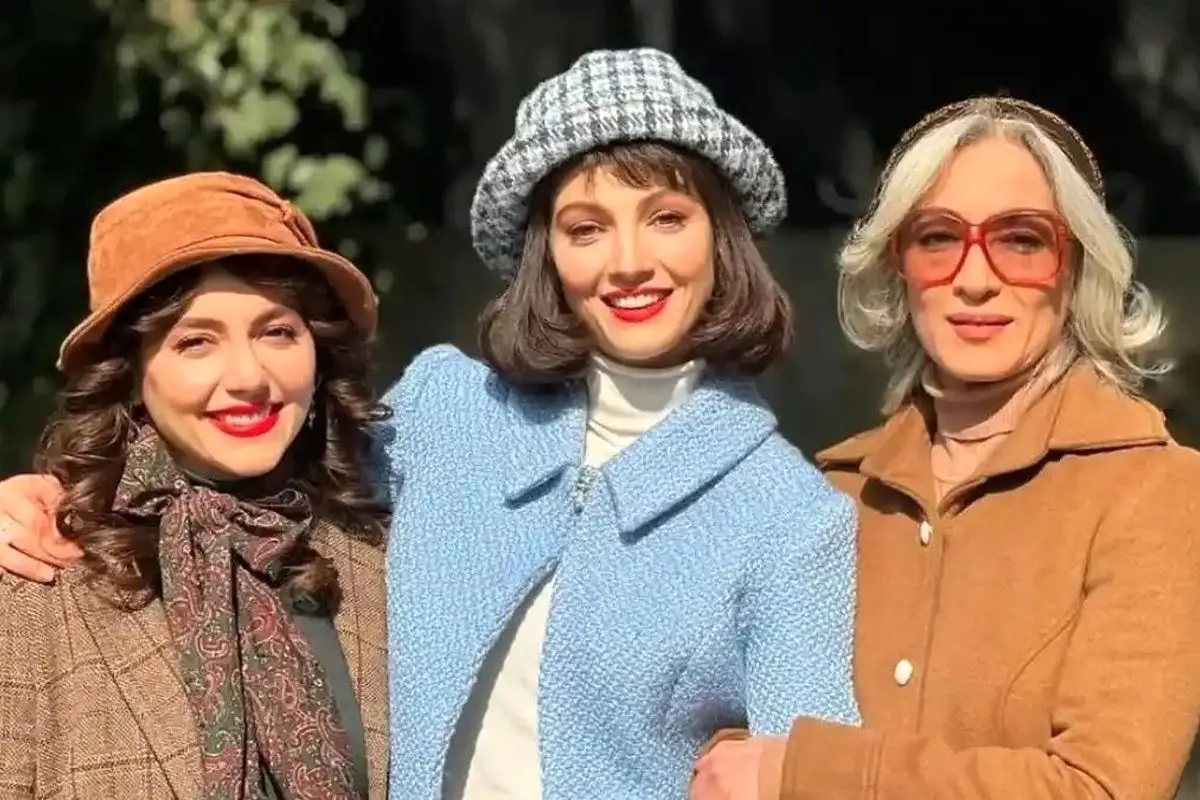 عکس جدید و دیده نشده از نازنین بیاتی در پشت صحنه سریال «تاسیان»