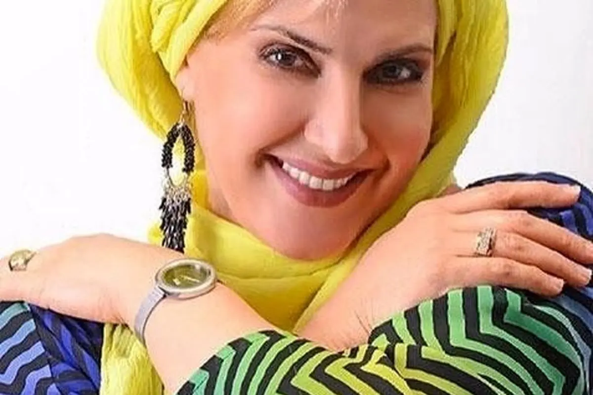 استایل بی‌نظیر فاطمه گودرزی در کنار پسر و عروسش؛ تصویری دیدنی و استایلی خاص از خانم بازیگر