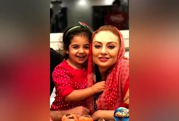نگاهی به سفره یلدایی یکتا ناصر با تزیینات سنتی و تصاویر زیبا