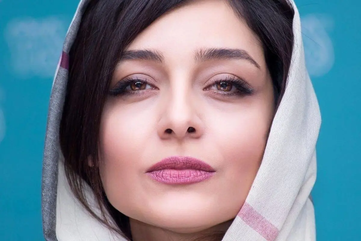 ساره بیات با استایل خاص و متفاوت در عینک پلنگی؛ تصاویر جدید و جذاب این بازیگر در صفحه اینستاگرام