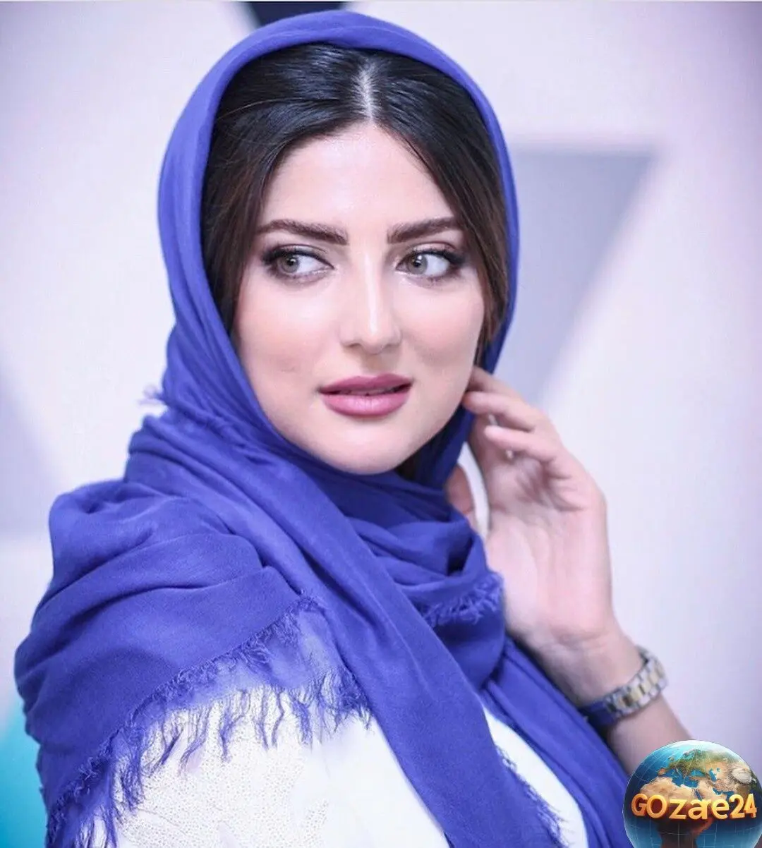 هلیا امامی با استایل اولدمدانی و استایلیش‌ترین توربان و بوت پاشنه‌بلند در پارک گردی پاییزی | عکس و جزییات