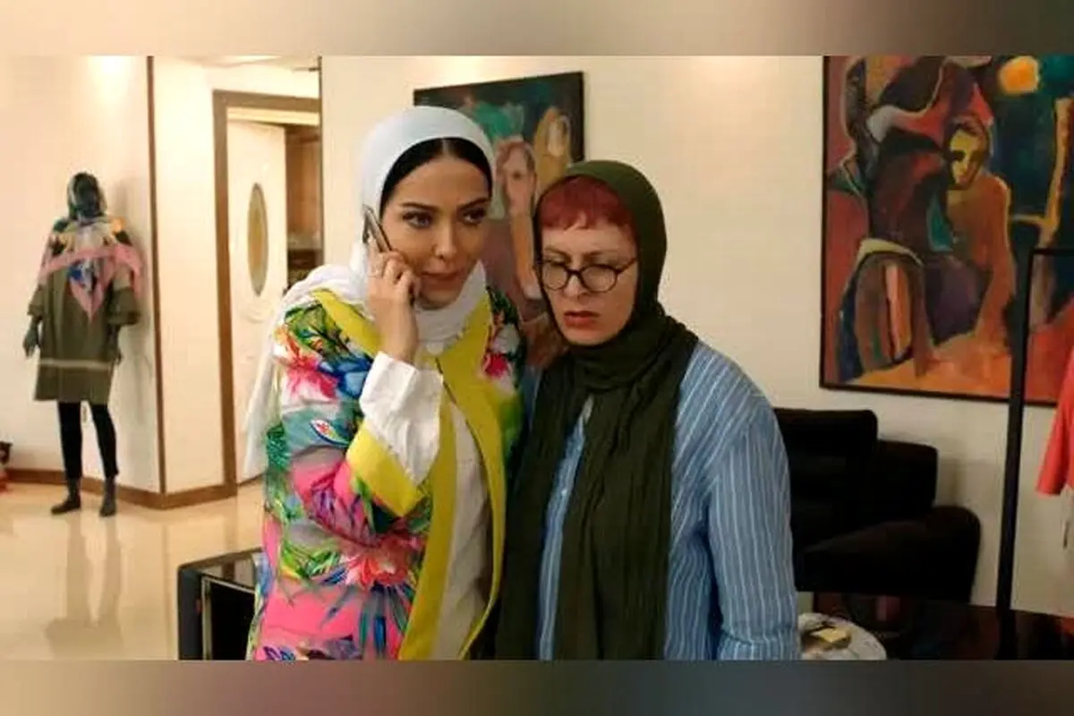 فیلم کمدی «سلام علیکم حاج آقا» با بازی علی صادقی و ارژنگ امیرفضلی، فردا در سینما آنلاین فیلیمو اکران می‌شود!