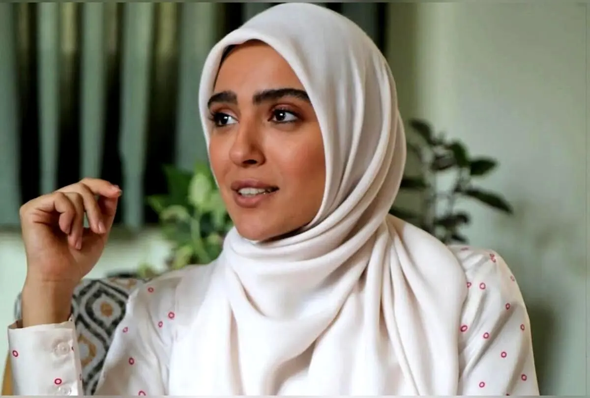 بیوگرافی کامل مونا کرمی همسر سپند امیرسلیمانی؛ زندگی، آثار و تصاویر جدید