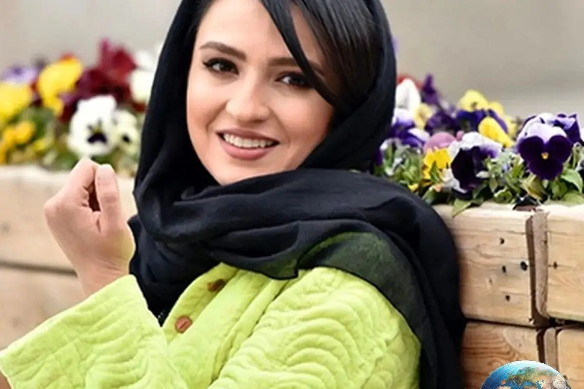 تصویری دیدنی و بامزه از گربه سفید پشمالو گلاره عباسی؛ لذت ببرید از ظاهر ملوس و ناز این حیوان دوست‌داشتنی