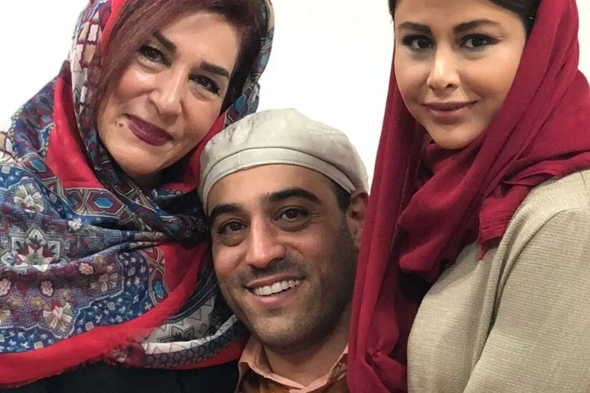 یاسمینا باهر، عروس داریوش ارجمند: پس از شروع زندگی مشترک، اخلاق امیریل ناگهان تغییر کرد! ارجمند: دلیلش این بود که نمی‌خواستم همه مرزها برداشته شود و فاصله‌ها حفظ شود.