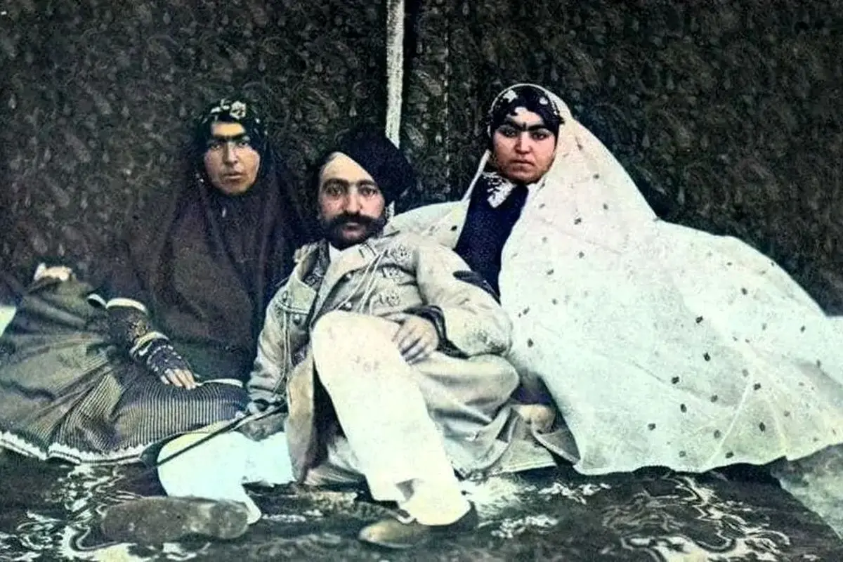 کاریکاتور ناصرالدین شاه در سفر تاریخی به انگلستان | کشف هنر کاریکاتوری قاجاری در مجله «ونیتی فر»