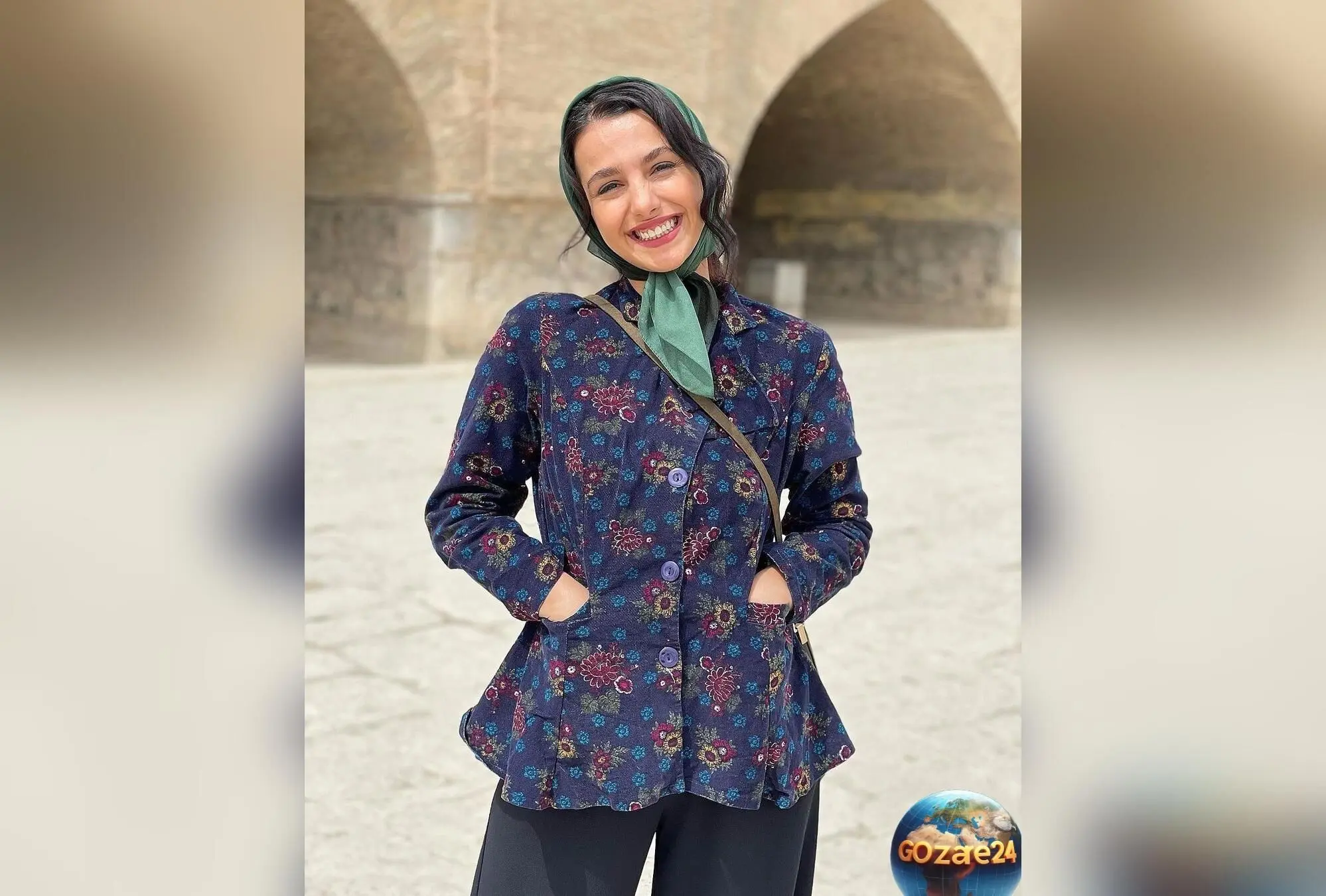 جوانه دلشاد در لباس دخترانه و ژست مظلومانه در کلاس درس + عکس جدید در اینستاگرام