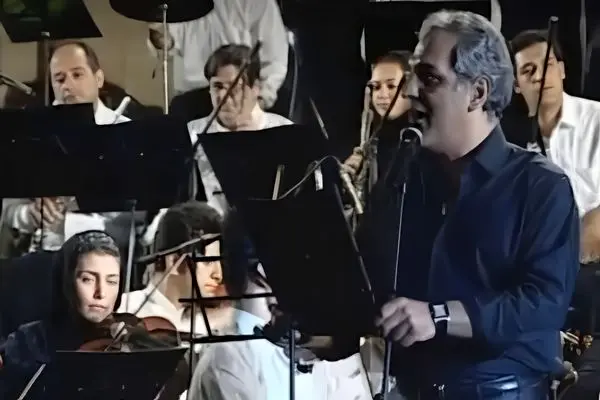 خاطره بامزه مهران مدیری از اجرای سرود وطن