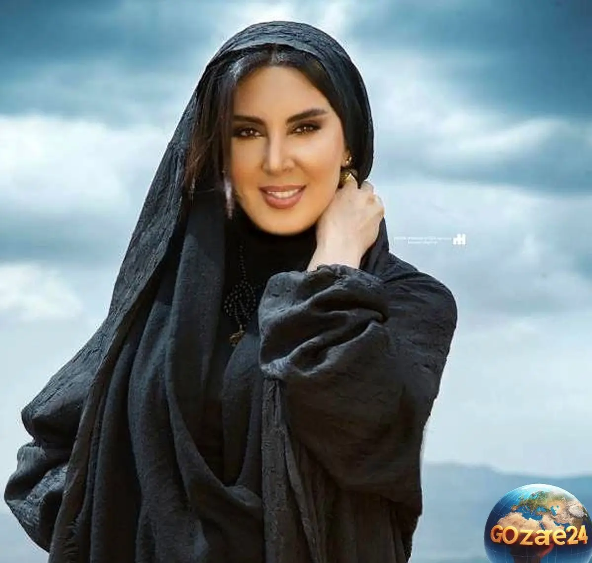 استایل تابستانی لیلا بلوکات با رنگ آبی، الهام‌بخش استایل‌های خنک و جذاب در فصل گرم
