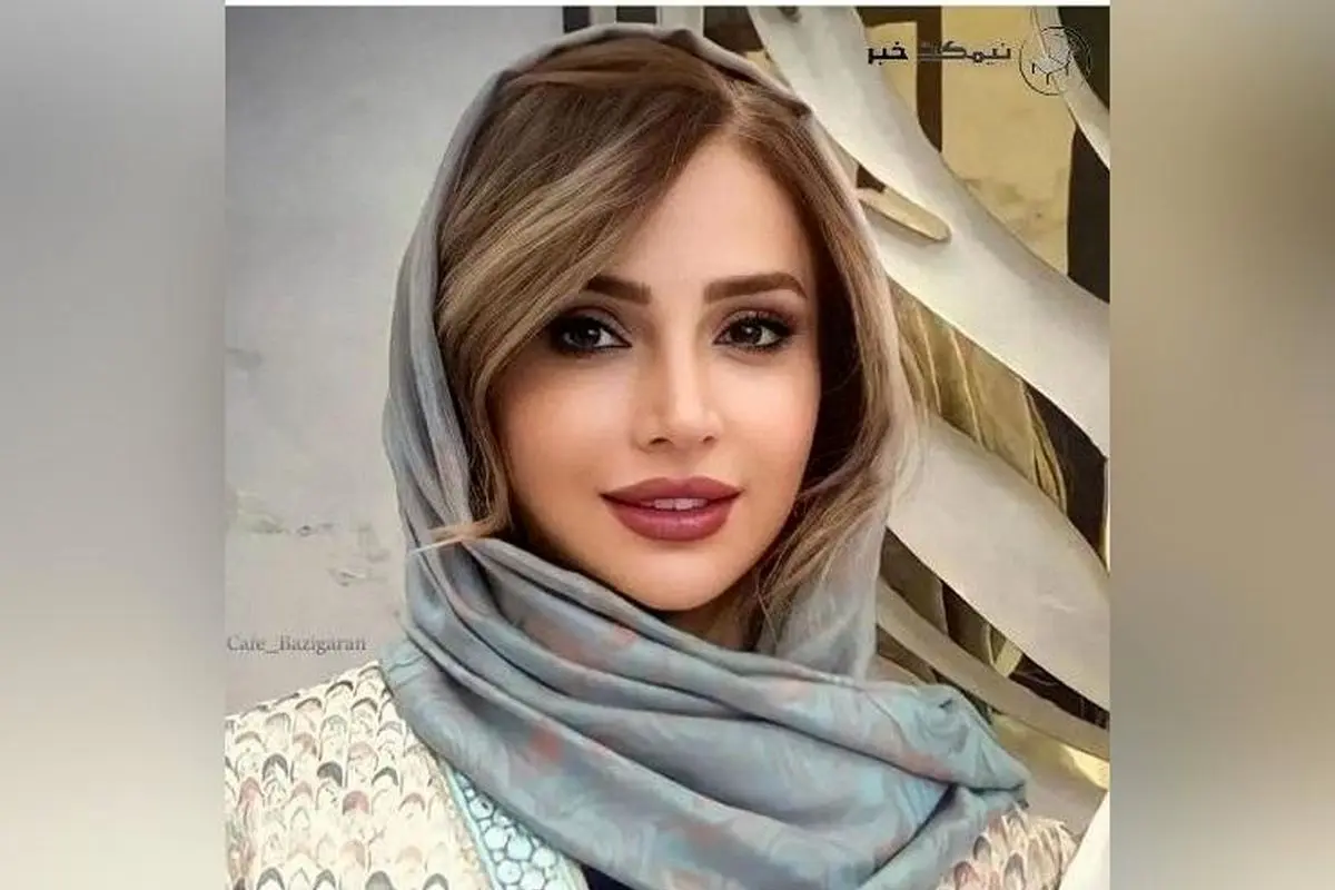 تصاویر جدید شبنم قلی‌خانی در کافه رنگارنگ دبی با دیوارهای بهاری و دکور فانتزی