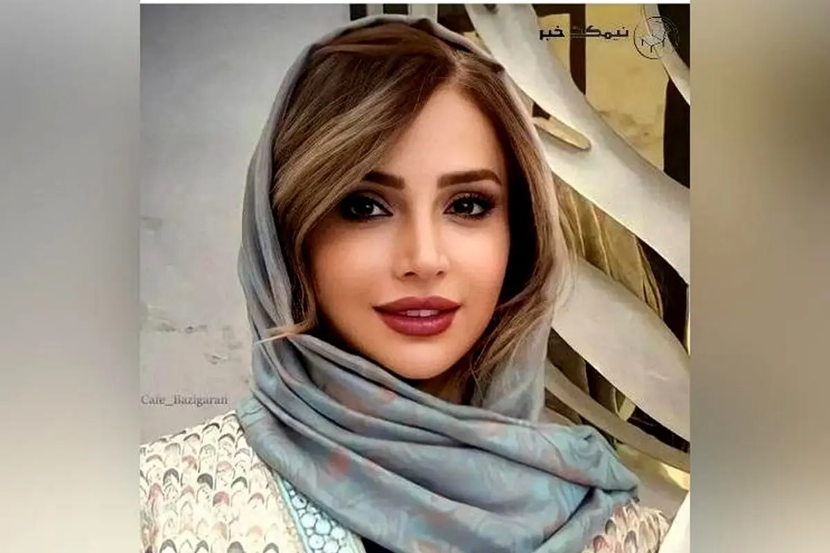 تصاویر جدید شبنم قلی‌خانی در کافه رنگارنگ دبی با دیوارهای بهاری و دکور فانتزی