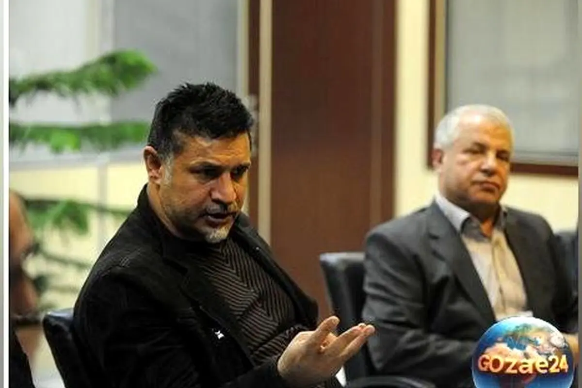 علی پروین به شدت علی دایی را مورد انتقاد قرار داد: «عدد نیست و نمی‌تواند دو روپایی بزند!»