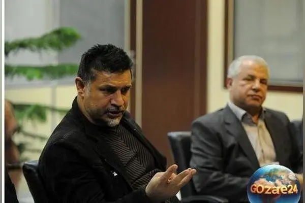 علی پروین به شدت علی دایی را مورد انتقاد قرار داد: «عدد نیست و نمی‌تواند دو روپایی بزند!»