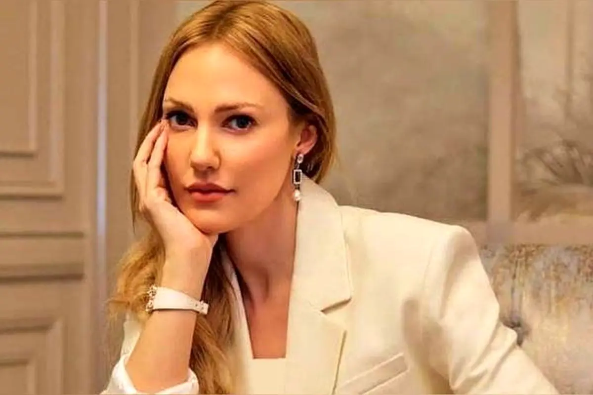 تصاویر جدید از خانه ساده و مینیمال سرکار خانم خرم سلطان در کنار جشن تولد خانوادگی