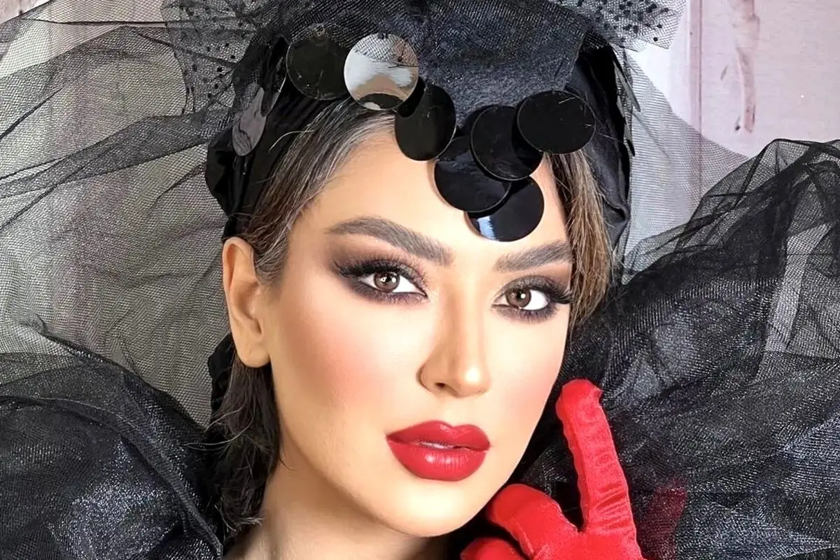عکس جدید فریبا طالبی با میکاپ غلیظ و دلبری بی‌نظیر در اینستاگرام