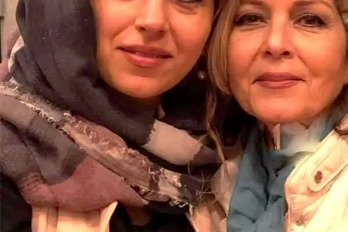 تینا پاکروان در سریال تاسیان درخشش مادر جوان مقابل مهران مدیری و ریحانه رضی: خوشبختی یعنی دخترت کارگردان باشه!