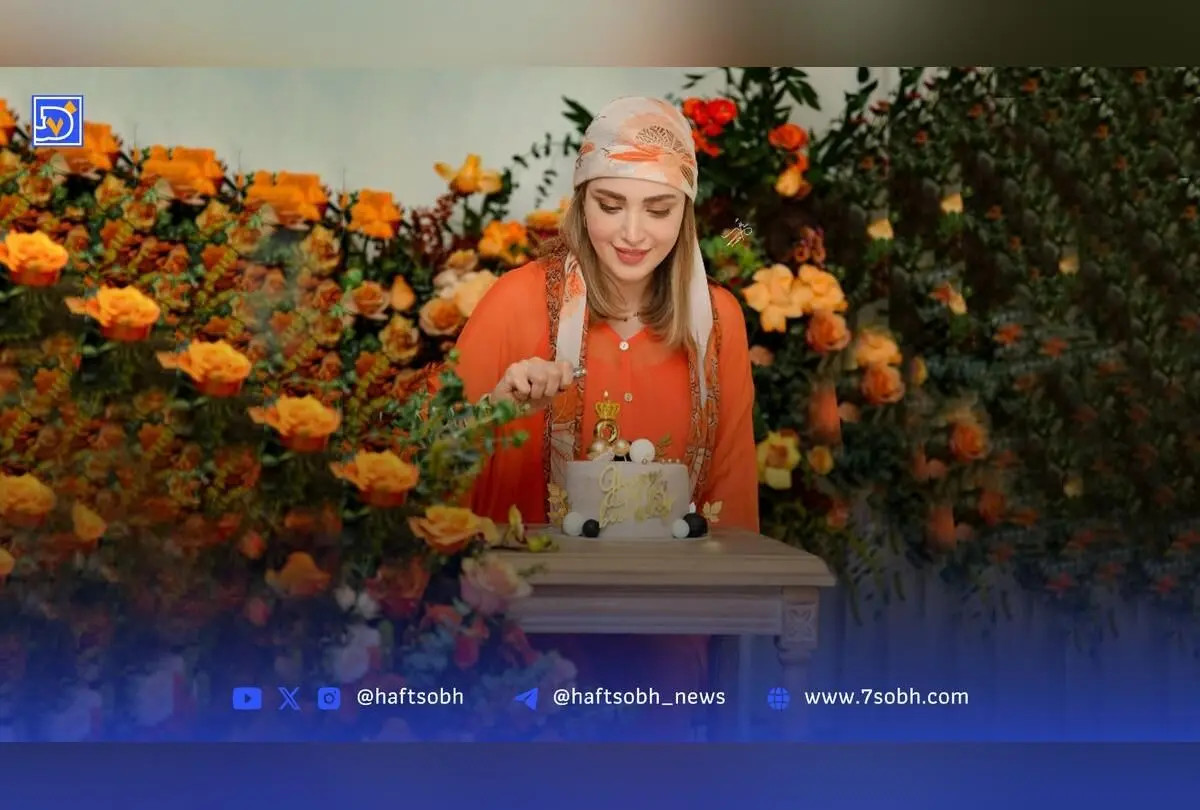 تصاویر و بررسی کیک های عروسی باشکوه ستاره‌های ایرانی و خارجی + جدیدترین مدل‌های کیک عروسی لوکس