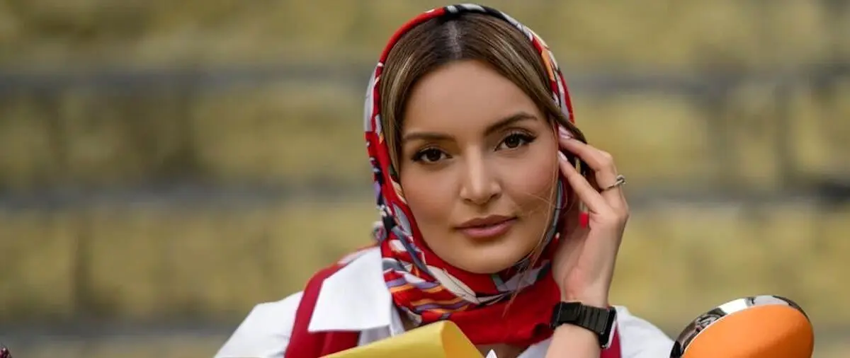 استایل منحصربفرد نیلوفر پارسا در نقش منفی سریال آوای باران + عکس جذاب