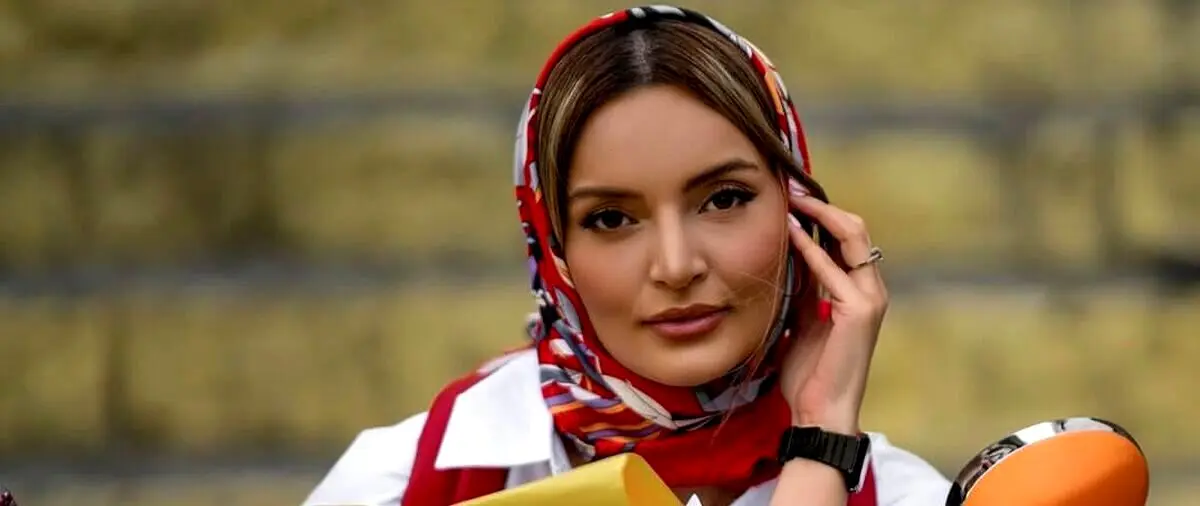 استایل منحصربفرد نیلوفر پارسا در نقش منفی سریال آوای باران + عکس جذاب