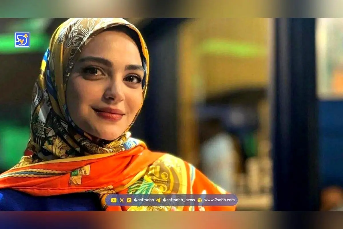وستا جعفرنیا، مجری و بازیگر محبوب تلویزیون، خبر ازدواج خود را در روز همزمانی با شروع جنگ اعلام کرد