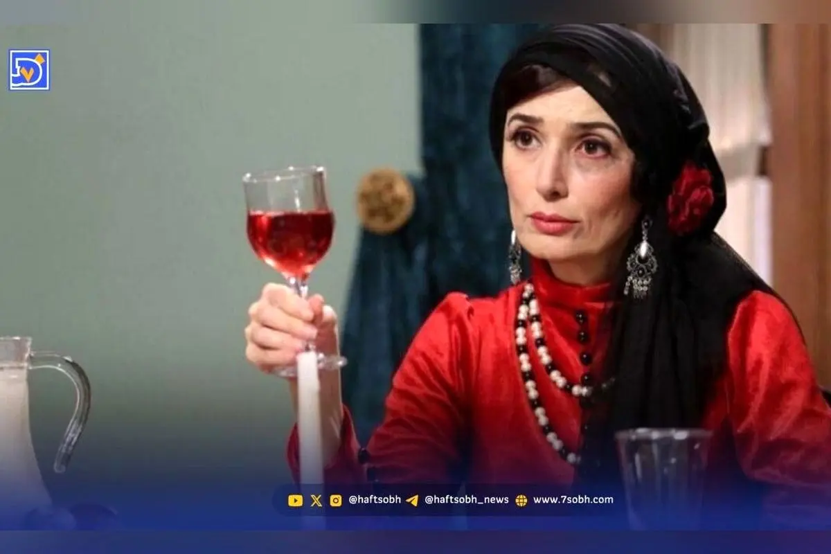 بیوگرافی آتنه فقیه نصیری، بازیگر محبوب و مادر در مقابل بیماری MS، ماجرای ازدواج با فریبرز عرب نیا و زندگی پرچالش
