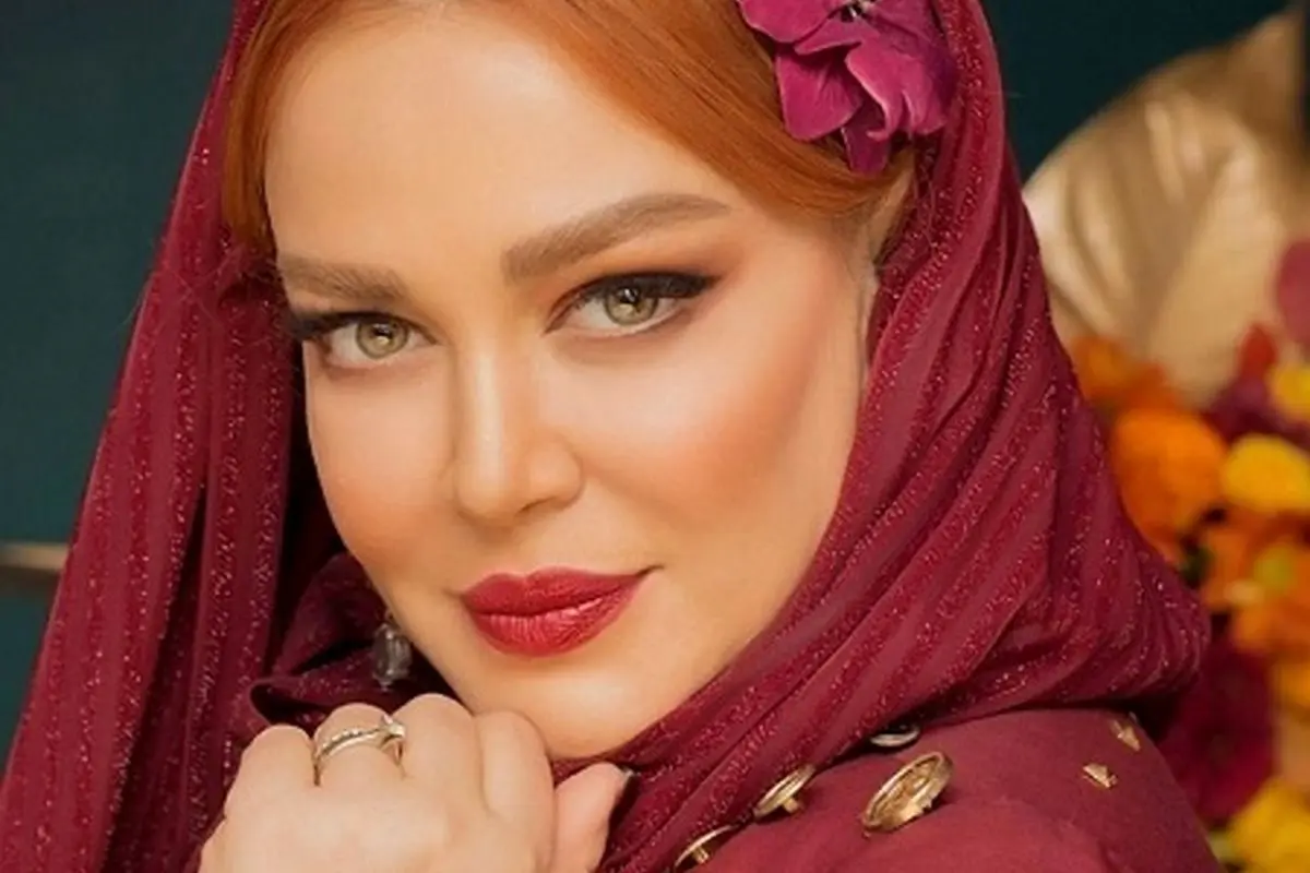 بهاره رهنما با استایل رم باستانی روی تخت آویز پارچهای در صفحه اینستاگرام خود ظاهر شد