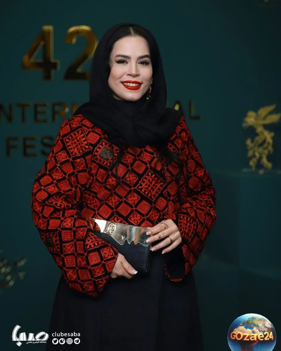 تصاویر نوستالژیک ملیکا شریفی نیا در کنار مادرش آزیتا حاجیان؛ لحظاتی شیرین از دوران کودکی و عشق مادر و دختر