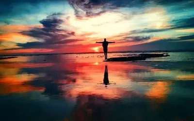 جملات الهام‌بخش روز ۷ تیر ۱۴۰۴ | دوباره برخیز