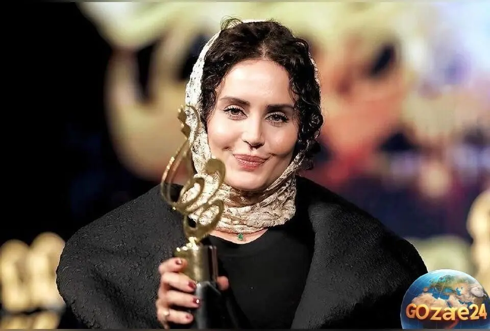 الناز شاکردوست با استایل متفاوت و خاص در اکران «گوزن‌های اتوبان» سوژه رسانه‌ها و شبکه‌های اجتماعی شد!