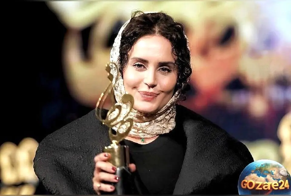 الناز شاکردوست با استایل متفاوت و خاص در اکران «گوزن‌های اتوبان» سوژه رسانه‌ها و شبکه‌های اجتماعی شد!