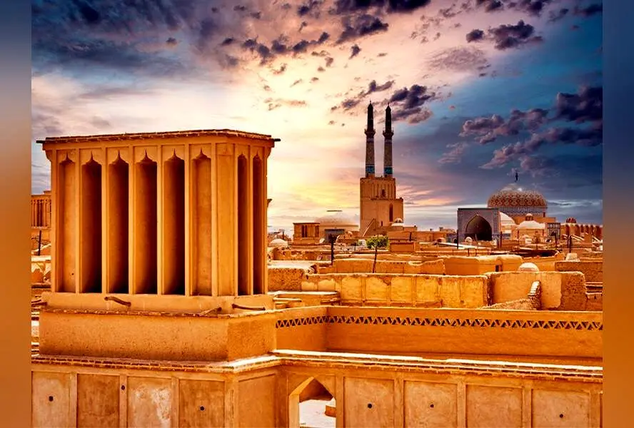سفیر اسپانیا و همسرش در یزد از زیبایی بی‌نظیر بادگیرهای تاریخی ایرانی لذت بردند