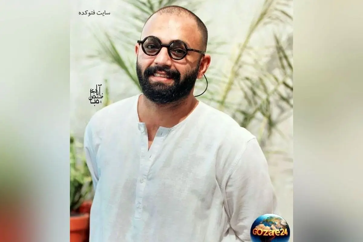 استایل متفاوت صابر ابر با سبیل و طاووس روی دوش؛ تصویری جالب و دیدنی از هنرپیشه محبوب