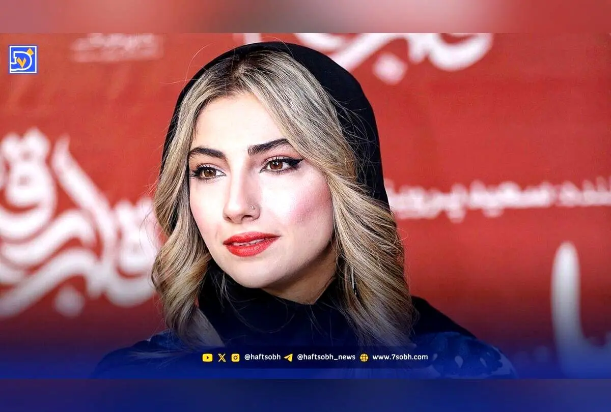 استایل خلاقانه محیا دهقانی در اکران فیلم سینما متروپل؛ ترکیبی هوشمندانه از رنگ‌های کلاسیک و ترند