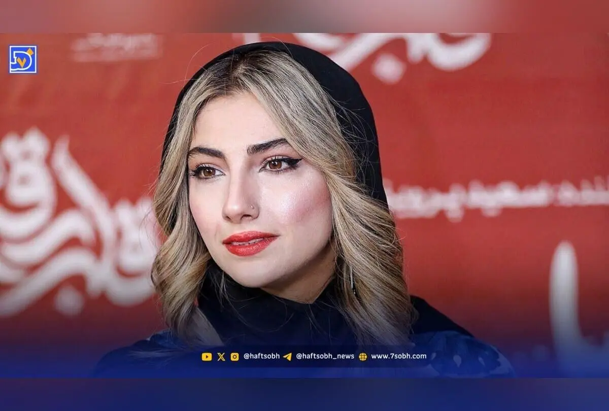استایل خلاقانه محیا دهقانی در اکران فیلم سینما متروپل؛ ترکیبی هوشمندانه از رنگ‌های کلاسیک و ترند