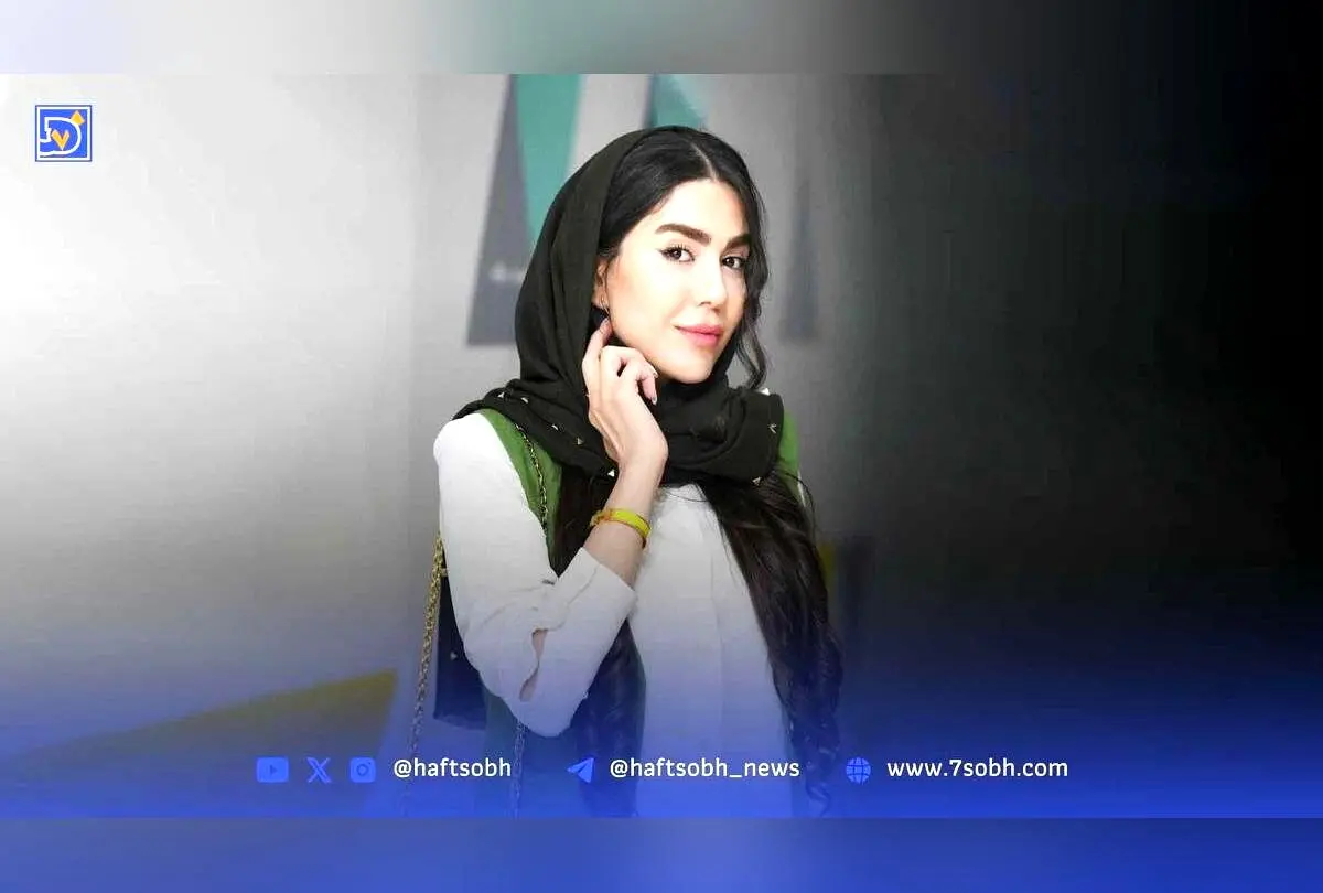 عکس جذاب آزاده زارعی در کنار برج ساعت بیگ‌بن لندن در روز ولنتاین