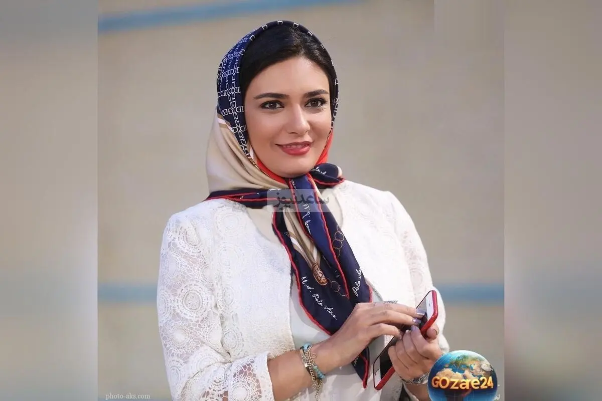 لیندا کیانی در سالن تمرین خالی تئاتر: لحظه‌ای تنهایی و تمرکز هنر