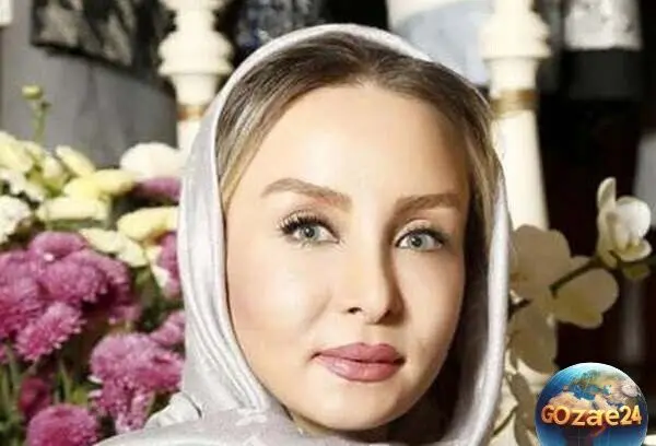 حضور شیک حدیث فولادوند در بزرگداشت گلاب آدینه با استایلی خاص و لباس سرمه‌ای
