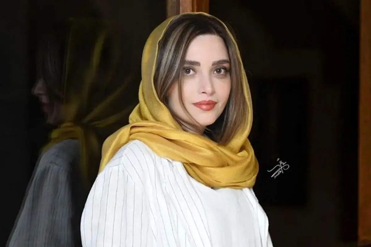 تصویر جدید از گریم متفاوت بهنوش طباطبایی در پشت صحنه سریال «سووشون» را ببینید