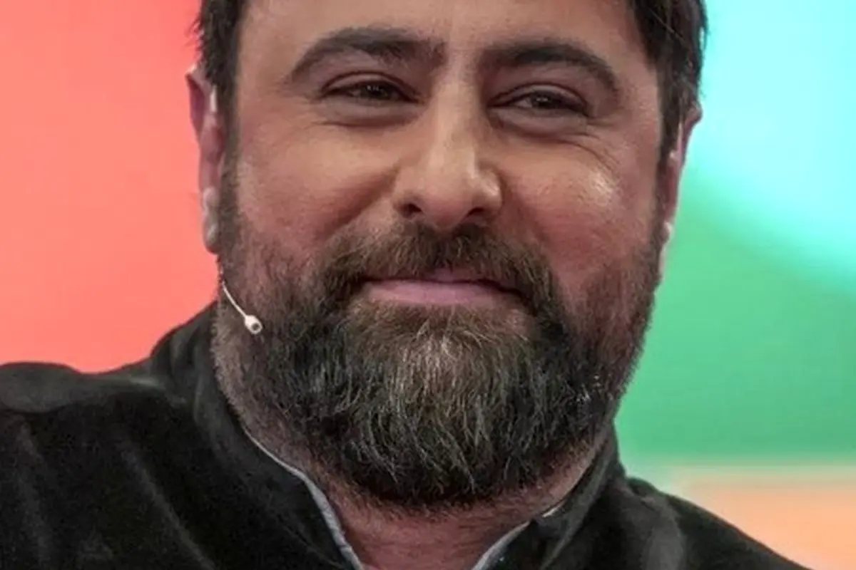 بیوگرافی کامل محمد علیزاده، ستاره پاپ ایران و همسر سارا منجزی پور + تصاویر و رازهای موفقیت
