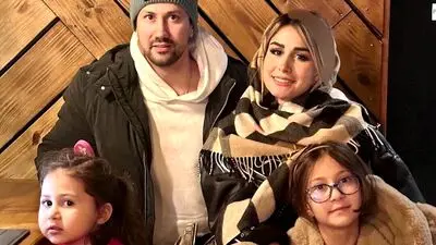 واکنش بامزه دختران شاهرخ استخری هنگام تماشای جوکر با پدرشان!