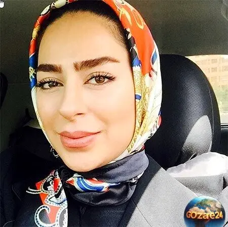 تصویر جدید سمانه پاکدل در نقش مهتاب با دکوراسیون منحصربفرد و میز پر از میوه در سریال دلنوازان