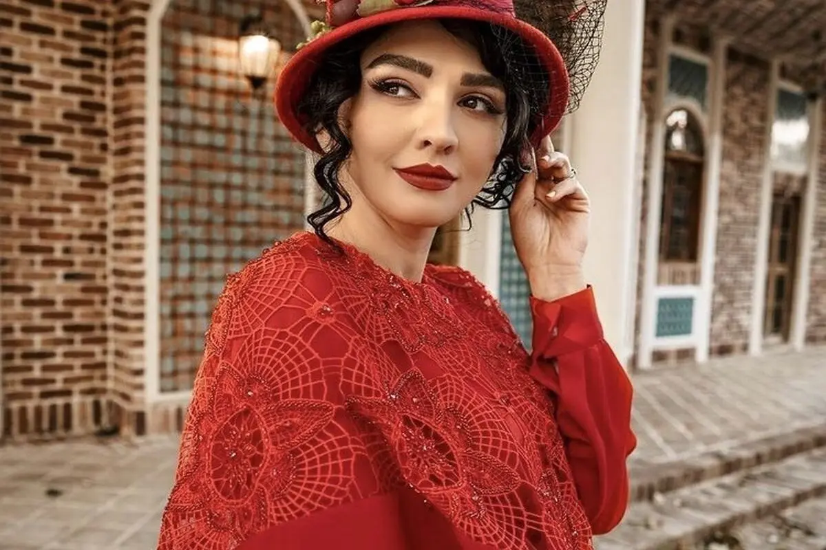 استایل خاص و شیک سیما خضرآبادی در جشن تولد سال نو: پیام معنوی و آرزوهای دلنشین برای آینده