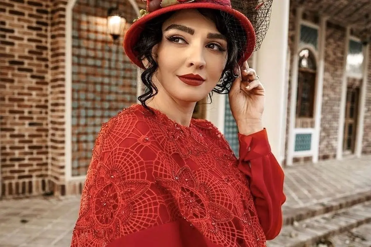 استایل خاص و شیک سیما خضرآبادی در جشن تولد سال نو: پیام معنوی و آرزوهای دلنشین برای آینده