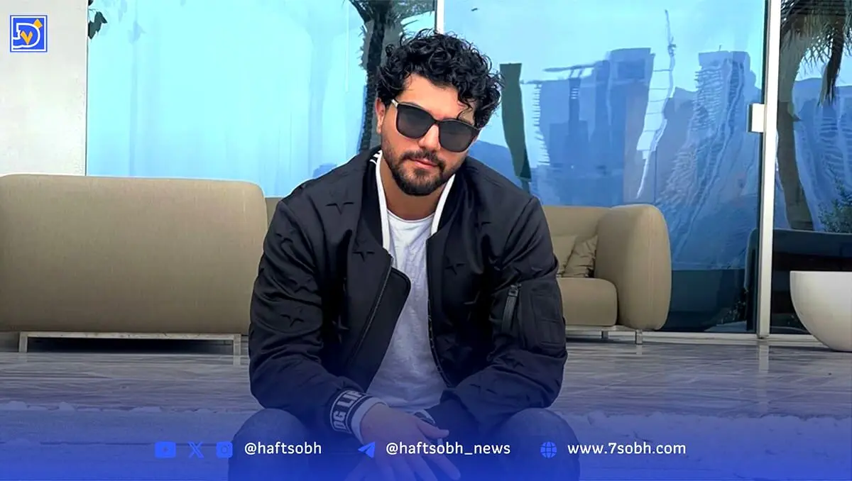 عکس خانوادگی سینا مهراد با مادر و سعید سهیلی در صفحه شخصی‌اش