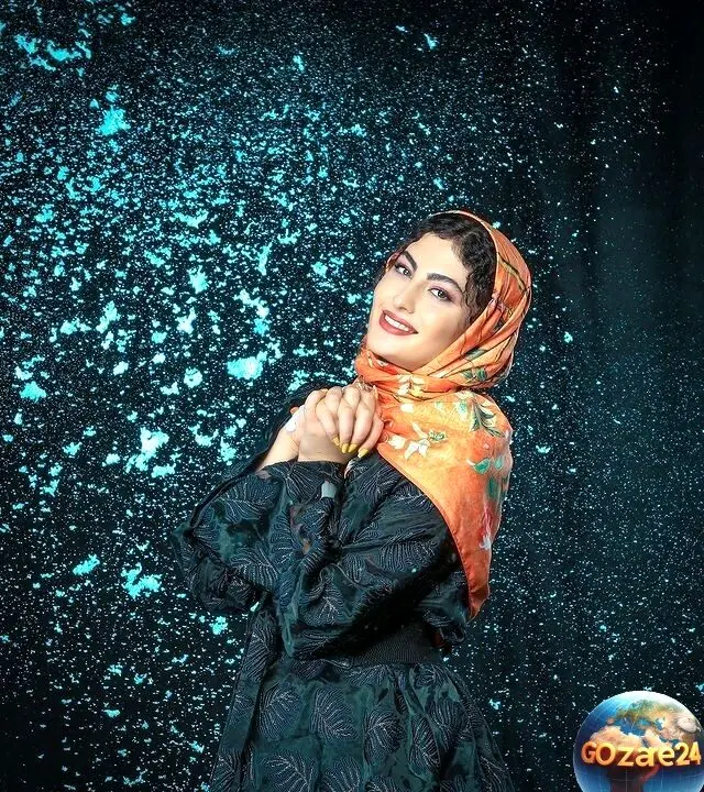مدل لباس و استایل خاص مریم مومن در انتخاب شال و مانتوهای رنگی محبوب خانم‌های ایرانی + عکس