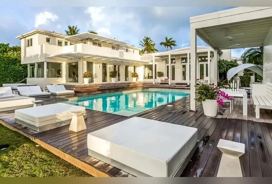 فوتبالیست جوان ۱۸ ساله ویلای لوکس و مجلل شکیرا در اسپانیا را خرید: تبدیل به مرکز تمرین اختصاصی آینده‌دارترین استعداد فوتبال