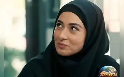 درخشش زهرا سزاوار در اجرای دکلمه در کنسرت پاییزی و نمایش توانایی‌های هنری او